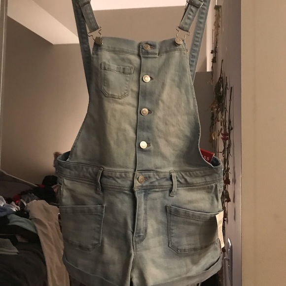 Guess Overall Shorts size 27 women’s - Picture 1 of 7